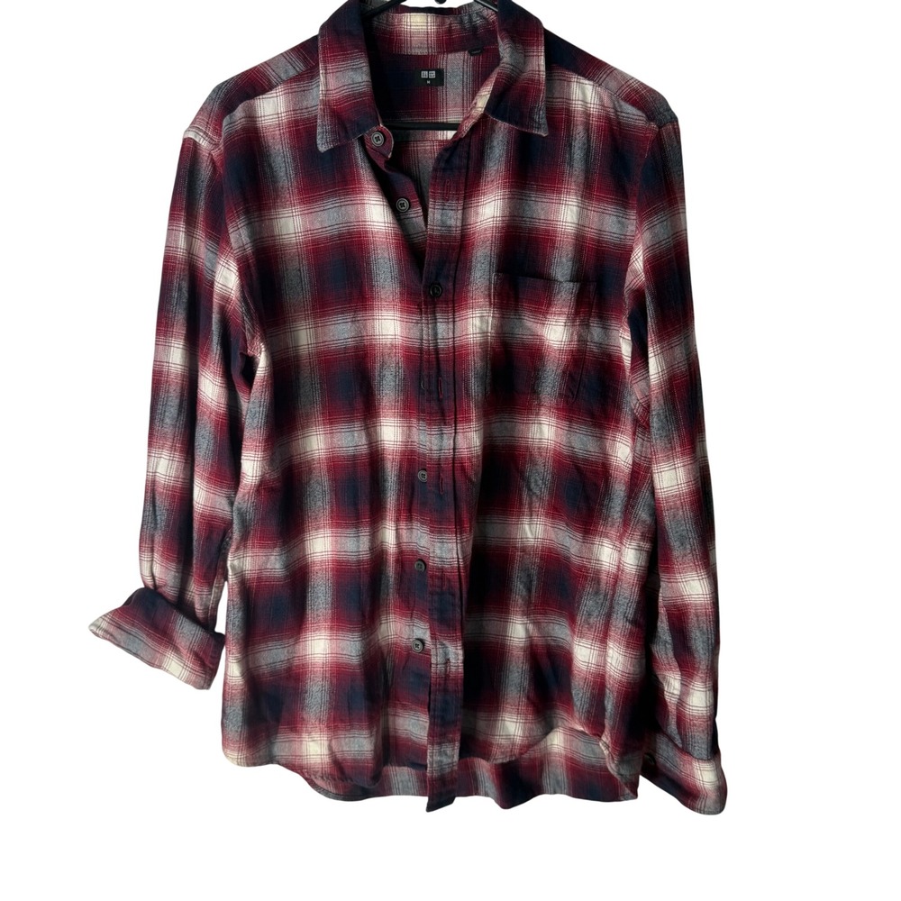 UNIQLO Men Flannel Plaid Long Sleeve Button Up Shirt Cabin Outdoors Size M